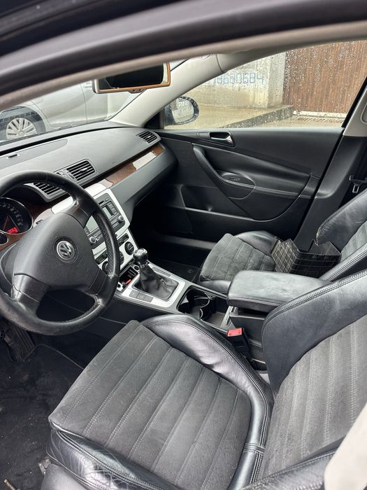 Vw Passat2.0FSI6скBLR На части