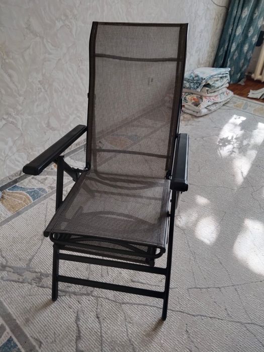Продам массажное кресло