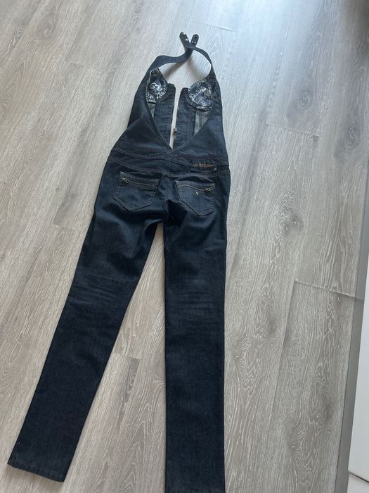 salopeta cu spatele gol Guess