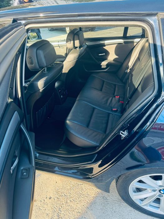 BMW e61 520i break 2011