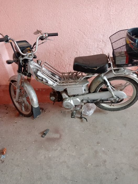 Vând scuter stare buna