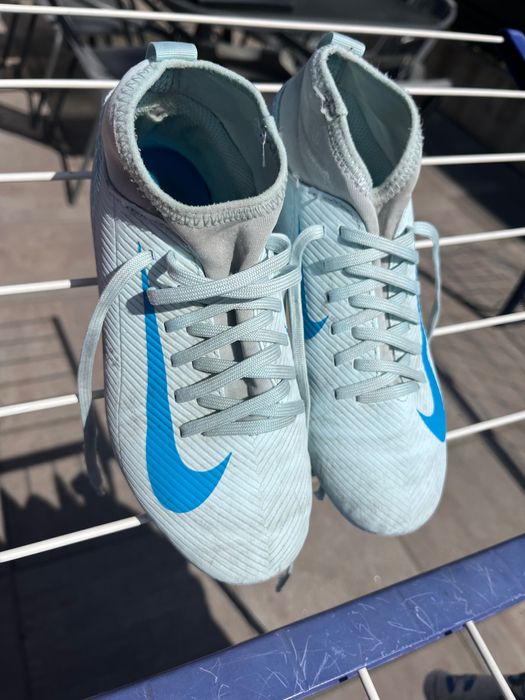 Ghete de fotbal copii marimea 32