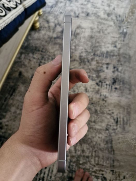 Galaxy S25 FE xotirasi 256/8