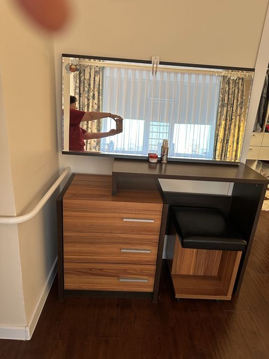 Мебель для спальней