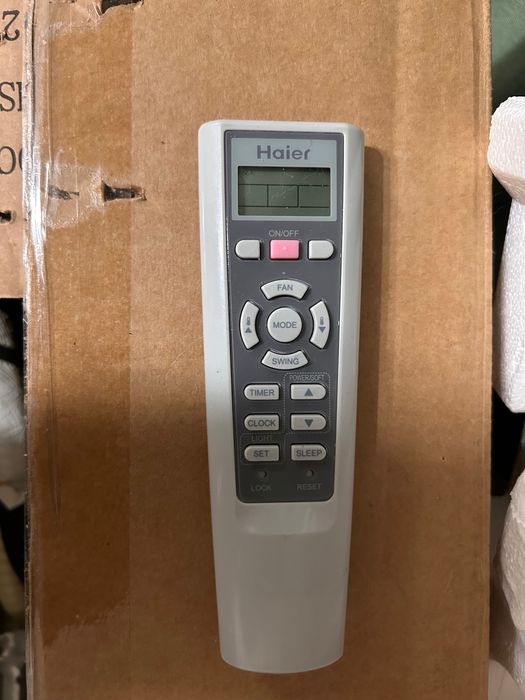 Климатик Haier-вътрешно, външно тяло, дистанционно,12 000 BTU