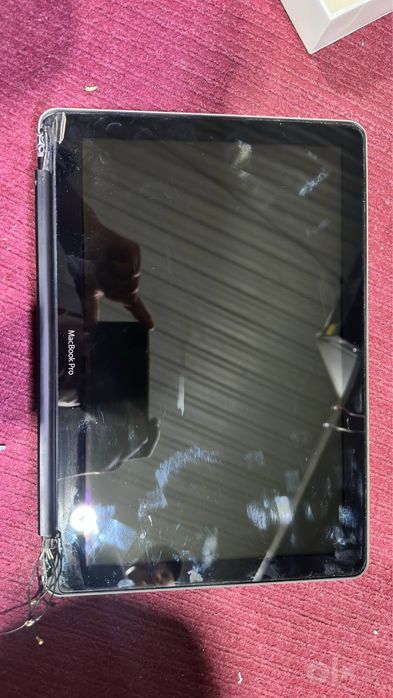Makbook 11 pro ekrani