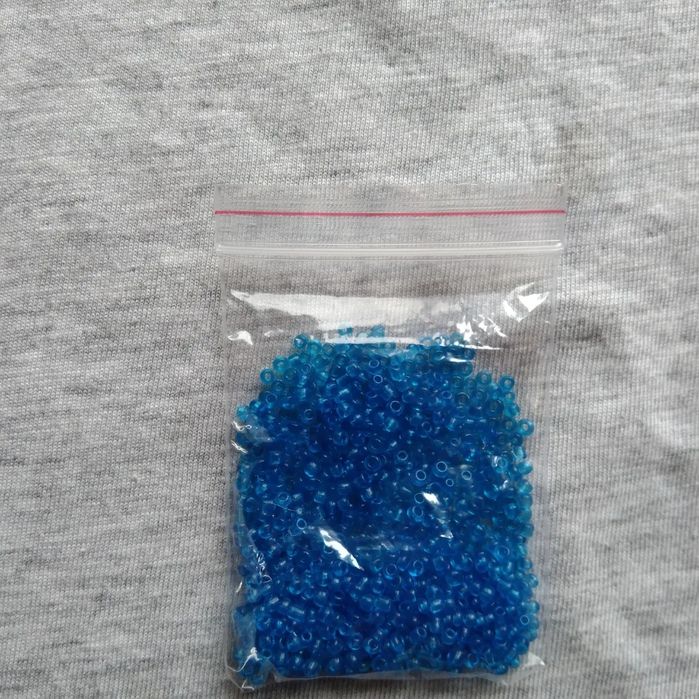 Бисер, стеклярус