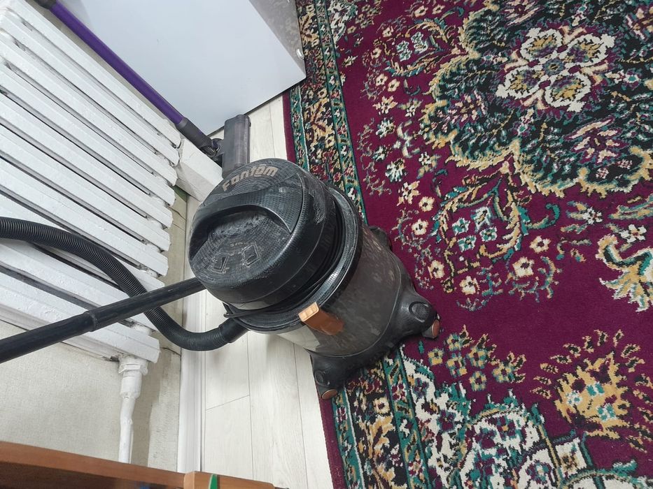 Срочно продам пылесос