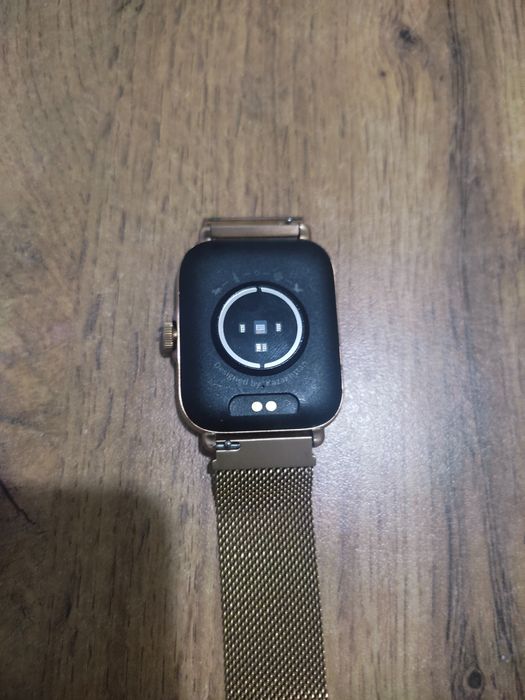 Смарт Часы с Наушником срочно!