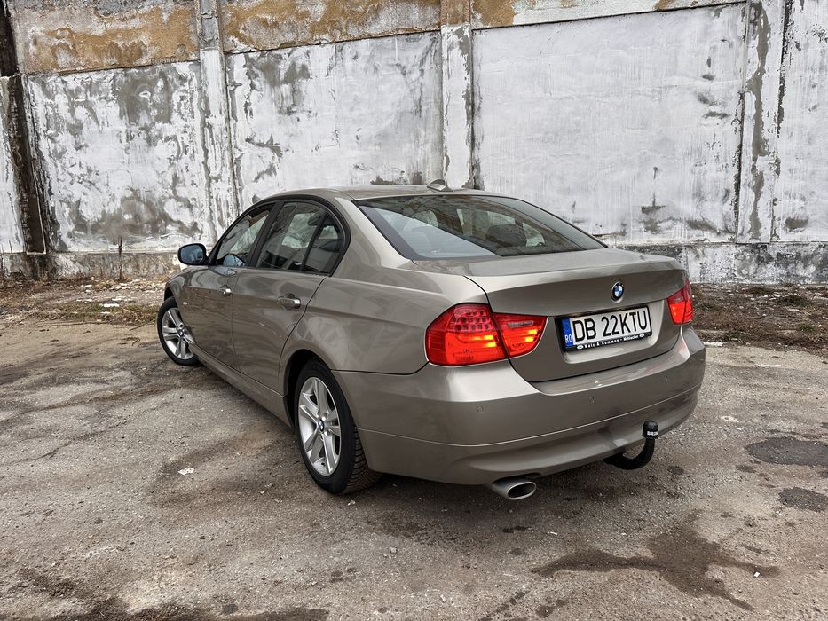 Bmw E90 facelift 318 Automat