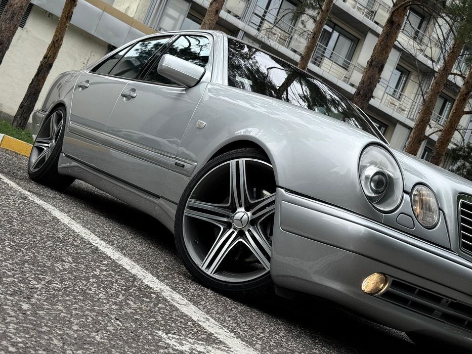 Продам обвес оригинал