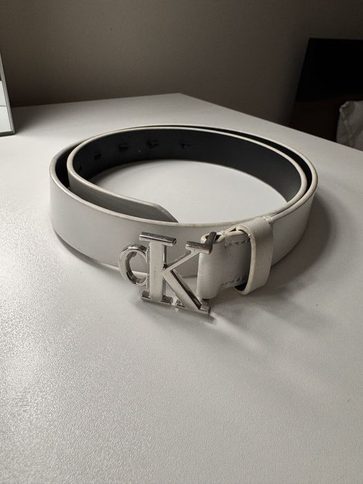 Бял колан Calvin Klein
