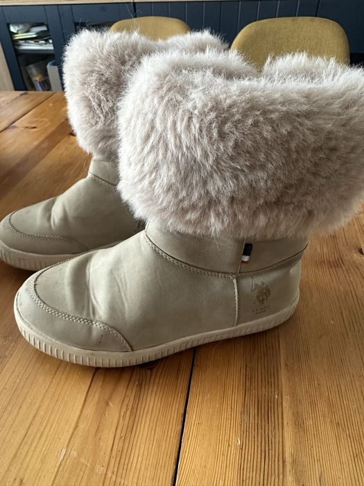 32 p-p Ботушки от естествен велур US POLO