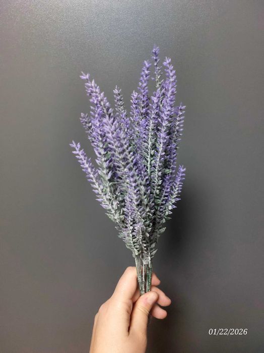 Buchetele din flori artificiale