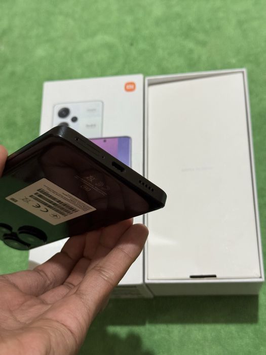 Redmi note 13 pro plus 12/256 idial