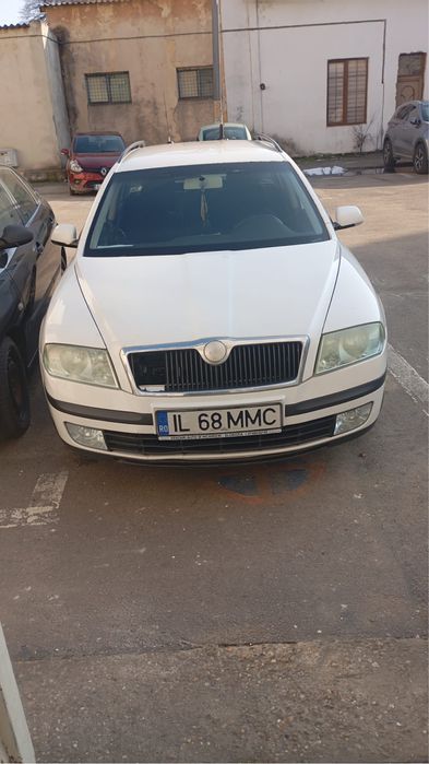 Vând skoda octavia2!