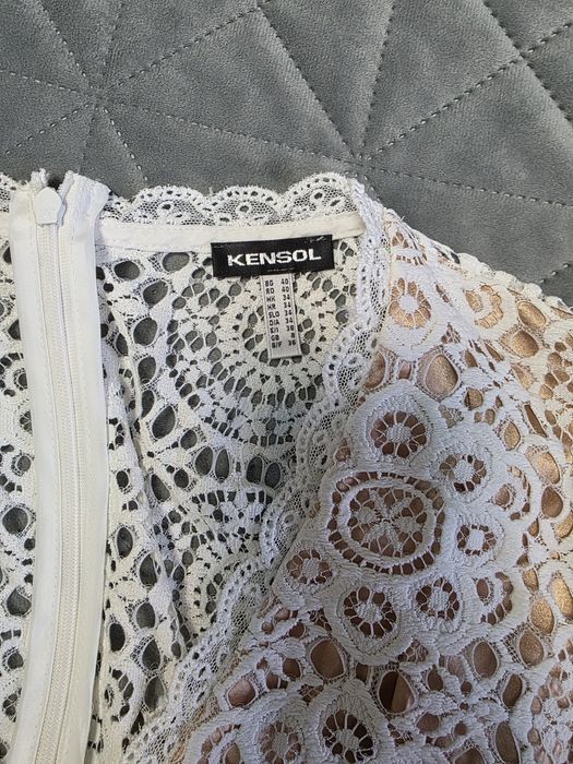Рокля бяла  Kensol