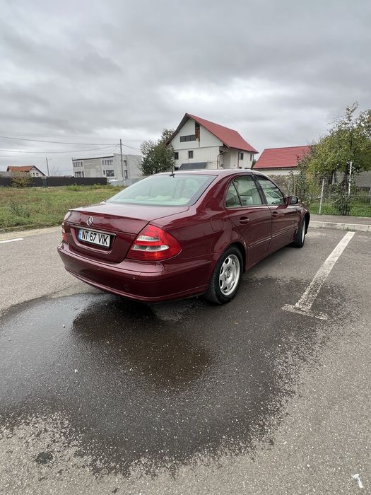 MERCEDES-BENZ E-Class 0 — imagine 2