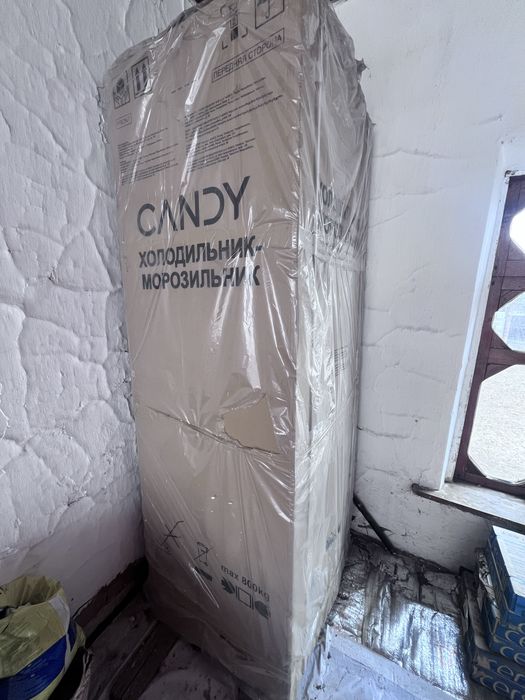 Холодильник новый