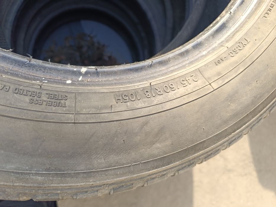 Продам комплект 245 60 r18