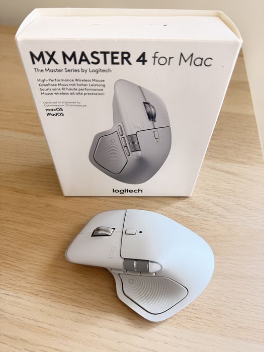 Mouse logitech MX Master 4