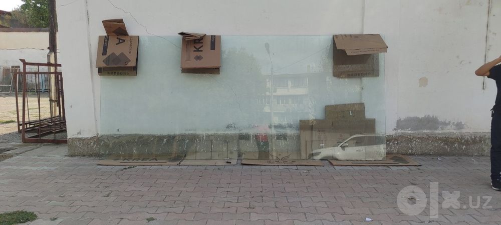 Коленное стекло новое (12 мм) 190х450 см