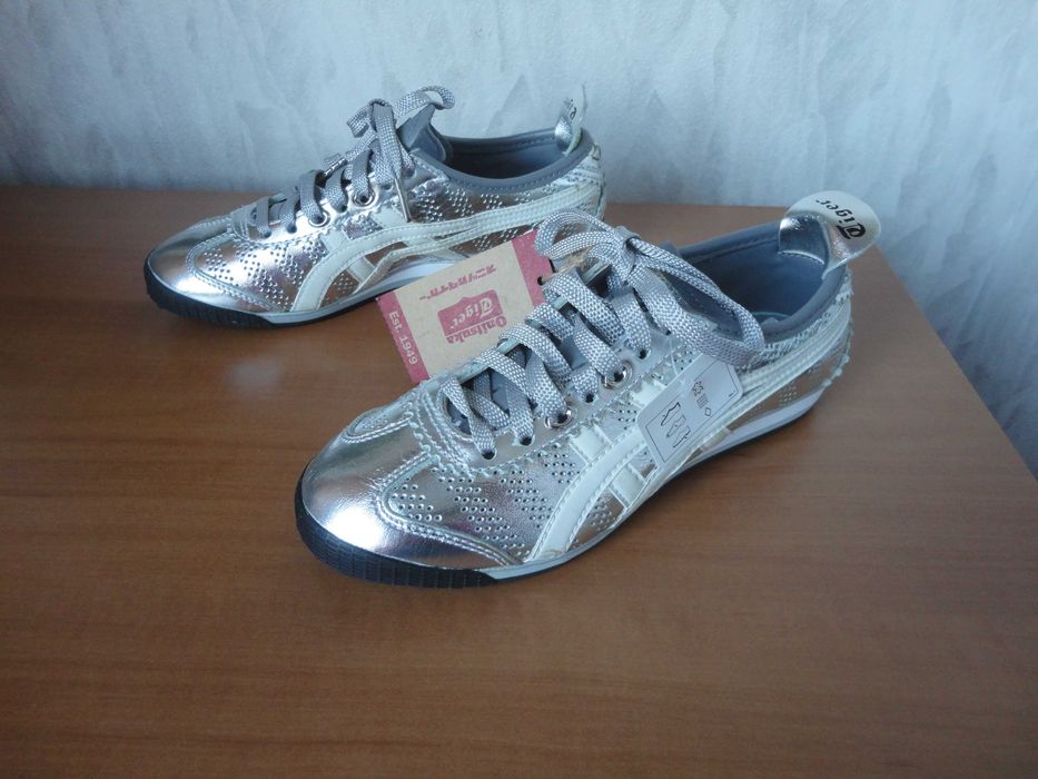 N37 Asics X Mini Cooper/нови/оригинални дамски маратонки