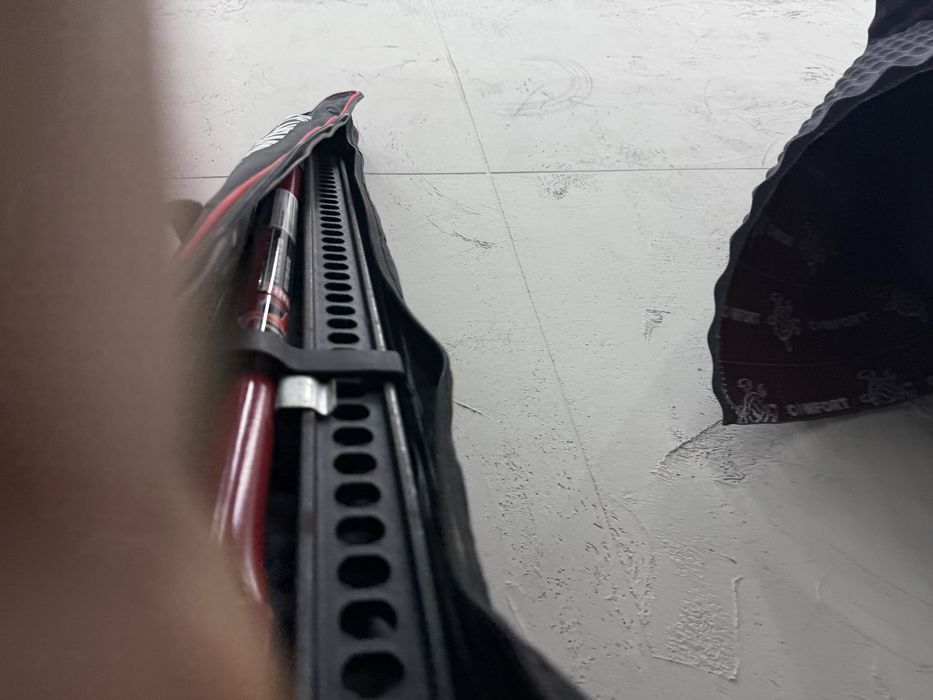 Домкрат для внедорожника TJM