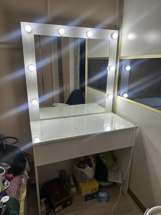 Туалетный столик