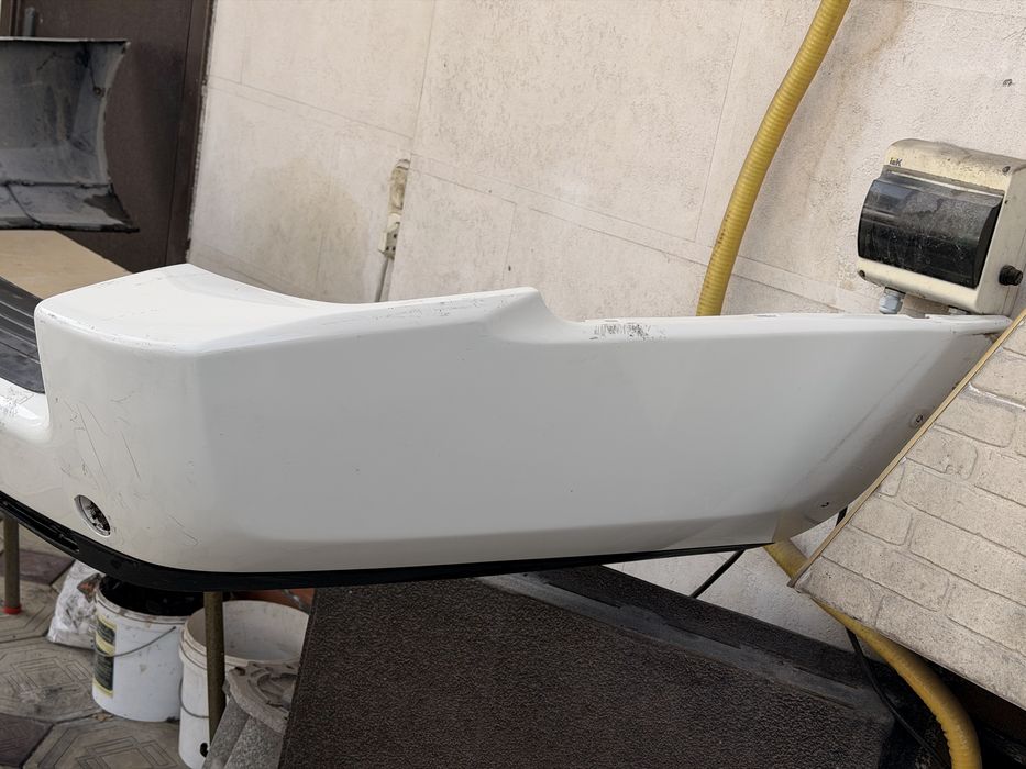 Продам бампер задний land rover