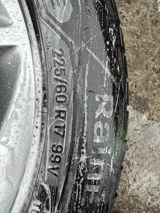 Roti / Jante Hyundai Tucson 225 60 17, dot 2024