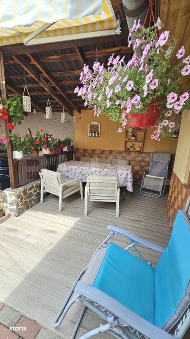 Casa individuala eficienta energetic, 3 camere, garaj si terasa – Sa