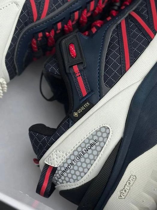 Moncler Trailgrip GTX - White&Blue