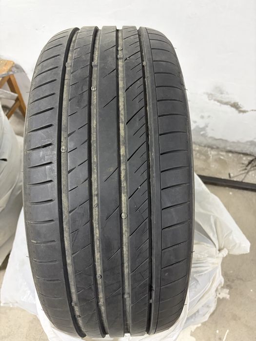 Летние шины 275 45 R20