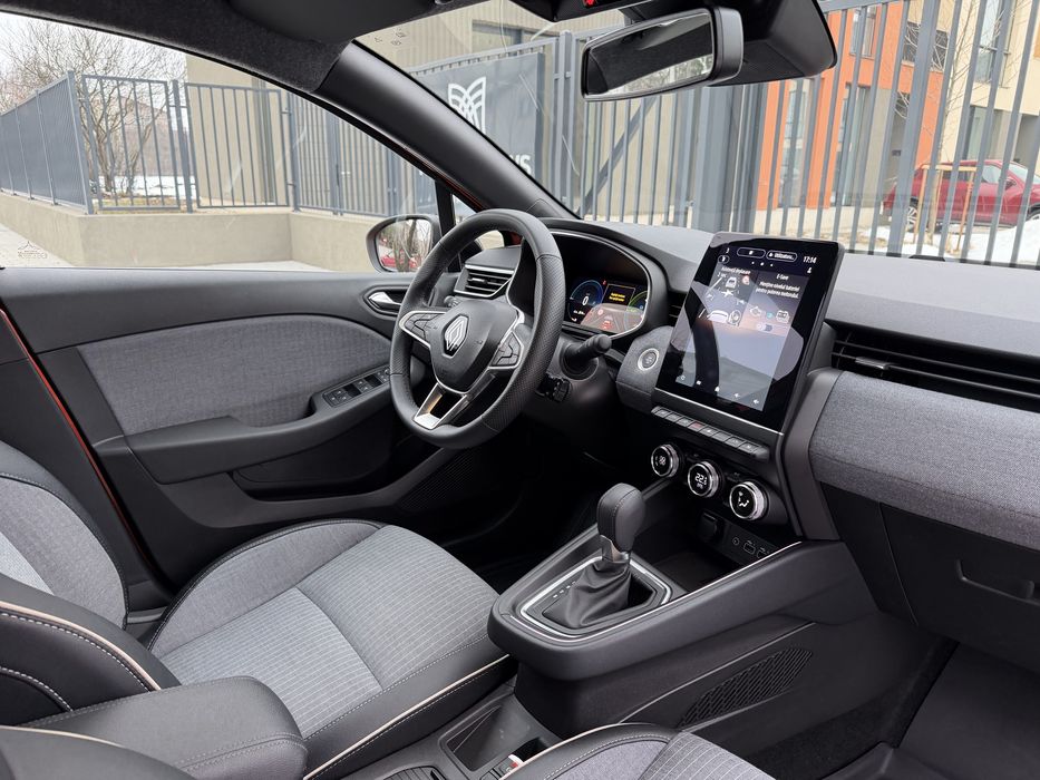 Renault Clio New Facelift Tehno E-Tech Full Hybrid 145 Cp 2025 Tva Deductibil