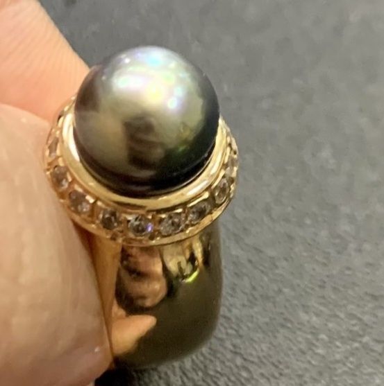 Златен дамски пръстен с естествена рядка азиатска тюркоазена перла