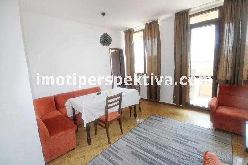 Продава се Тристаен апартамент в Пловдив, Център - 100 кв.м за 1900 €/кв.м - Снимка #3