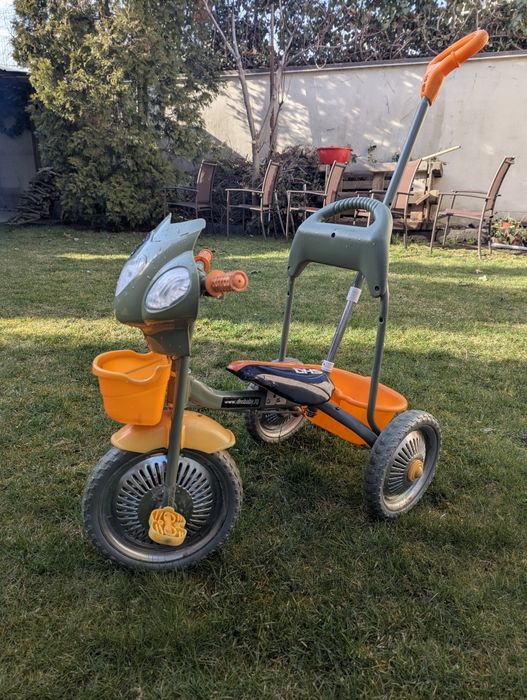 Vând tricicleta copii