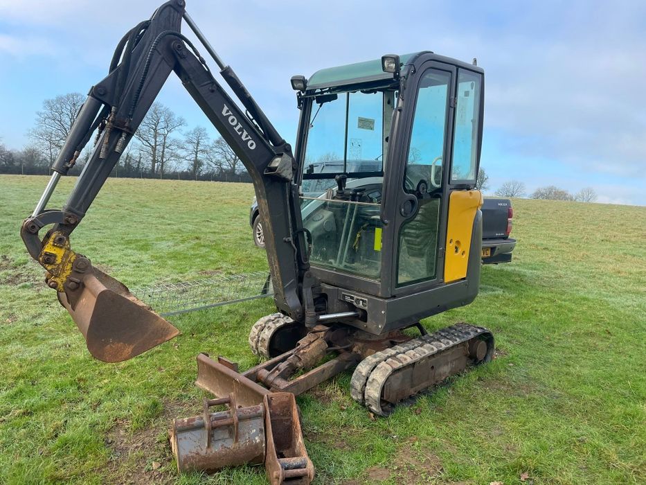 Услуги с мини багер