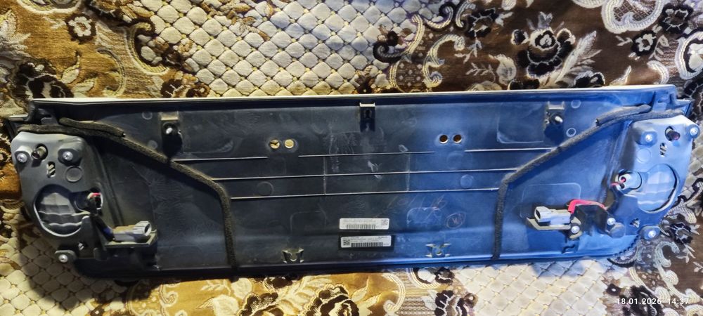 Подномерник для Lexus LX570