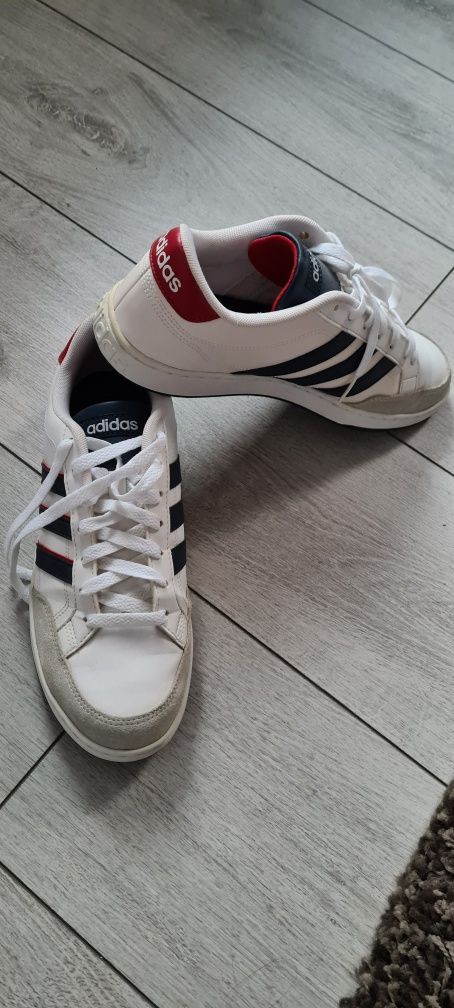 Incaltaminte Adidas Courtset 41 Bucuresti Sectorul 4 OLX.ro