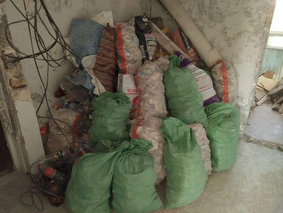 Вывоз мусора.Грузчики.Мусор чикарамиз.