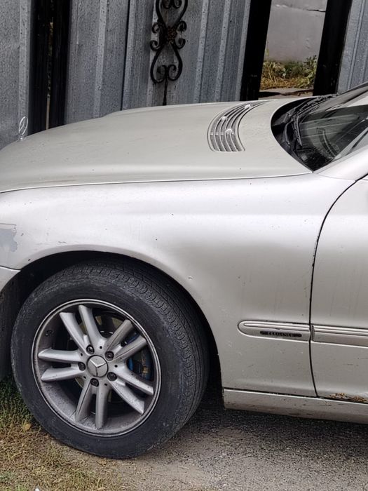 Mercedes-Benz C-Class 2002