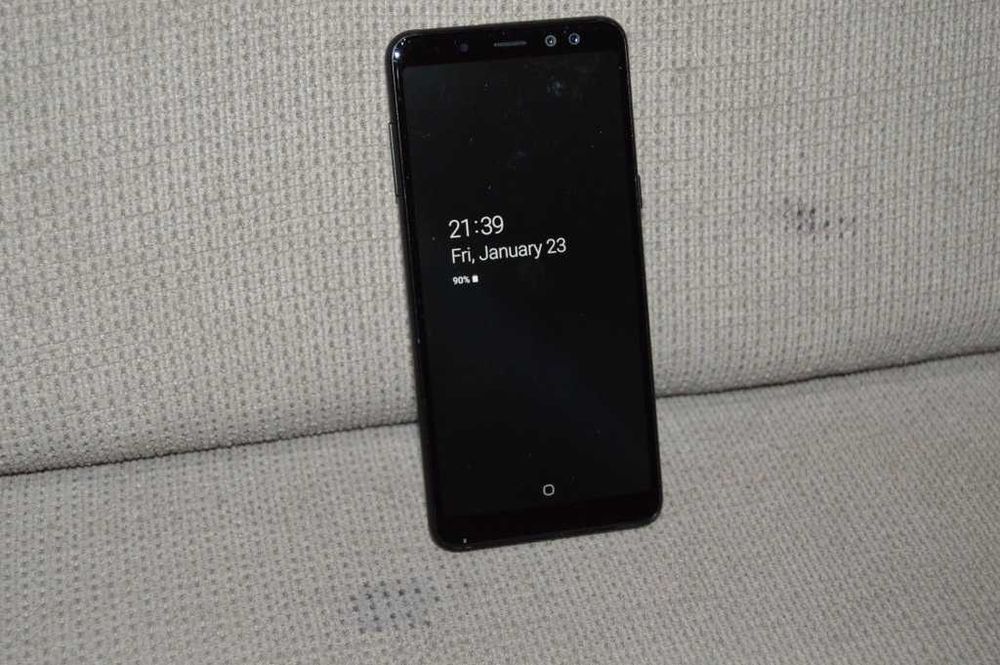 Samsung Galaxy A8 2018 32Gb Dual sim Super Amoled