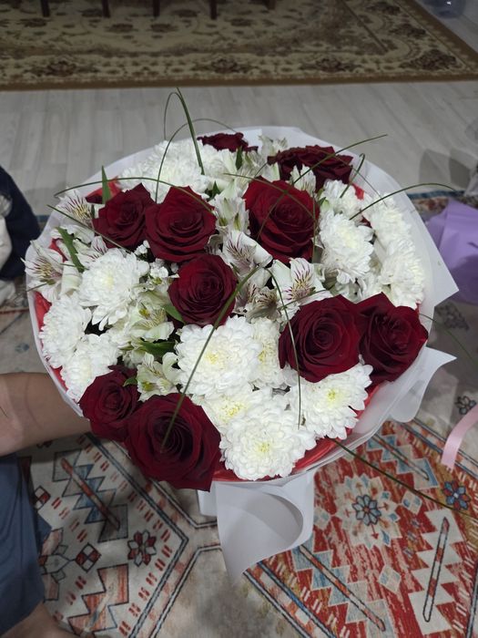 Букеты цветов...