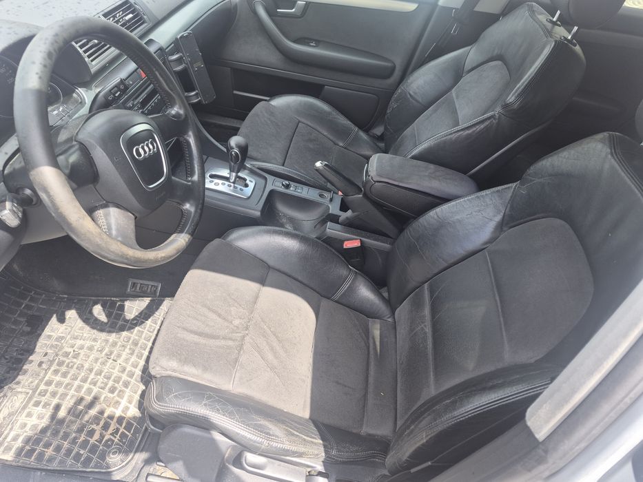 Dezmembrez audi a4 b7.2.0d