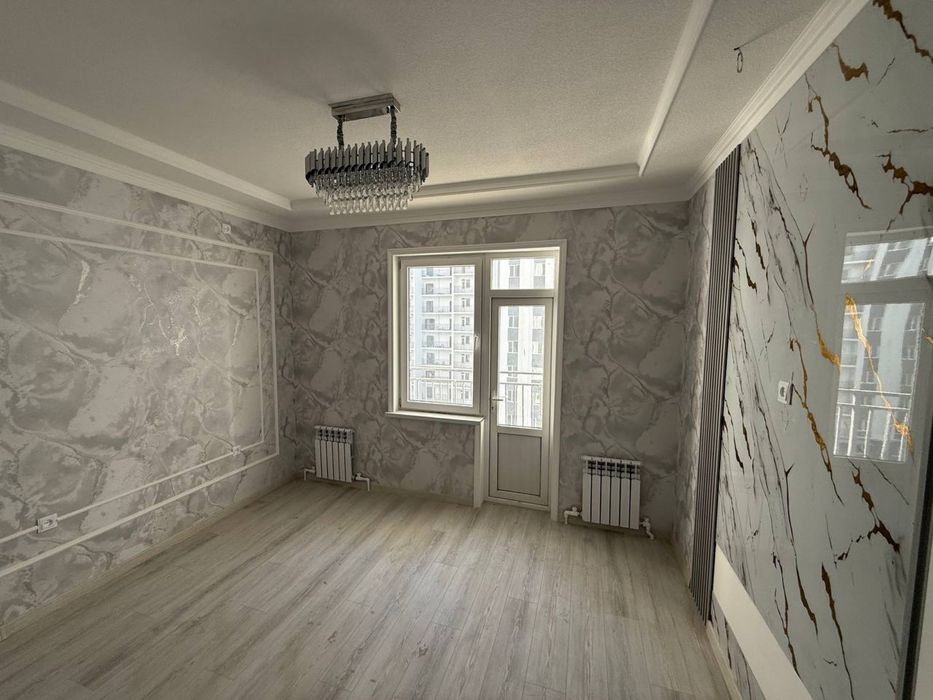 Корасув массивида (1) да 2 хоналик уй сотилади