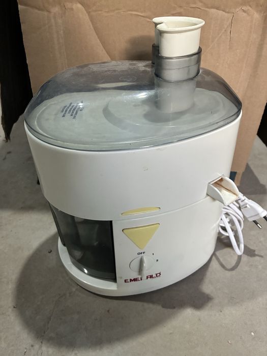 соковыжималка Emerald