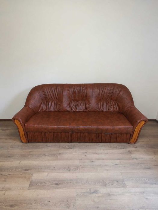 Canapea Piele Extensibila Nefolosita - In stare foarte buna