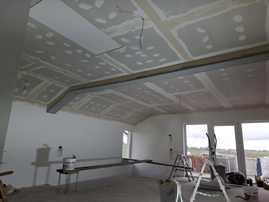 Montaj Rigips Finisaje, Zugrav eli